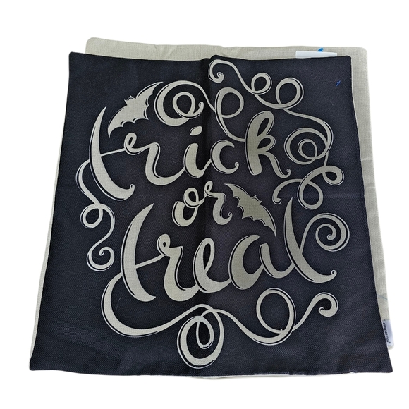 Festive Halloween Pillow Case X 2, 4th Emotion Brand, Zip Close, Black And Cream - Picture 3 of 6